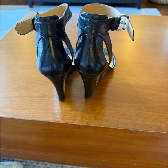 Nine West Black Women's Sandals - Picture 3 of 3